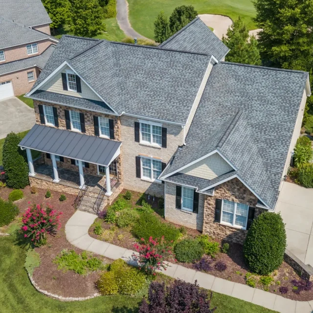 SPO_Creative__0000_Apex-Roofing_Projects